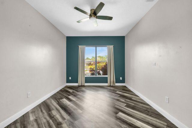 2325 NW 186th Avenue, Pembroke Pines, FL 33029