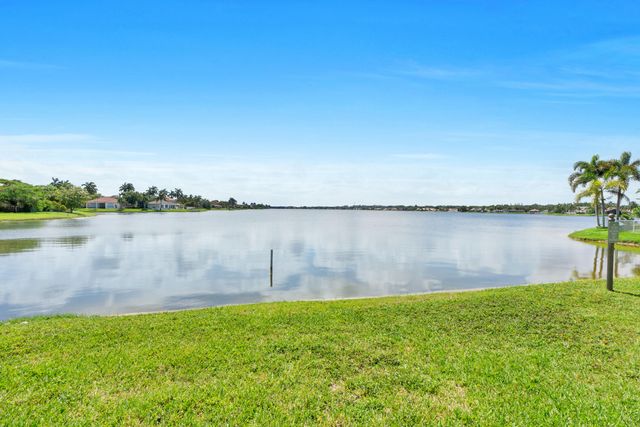 2325 NW 186th Avenue, Pembroke Pines, FL 33029