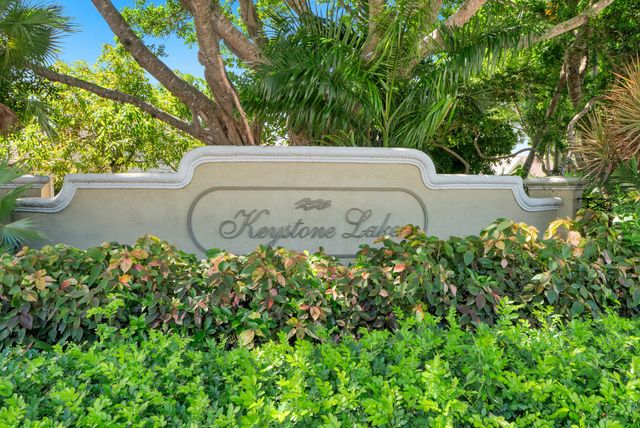 2325 NW 186th Avenue, Pembroke Pines, FL 33029