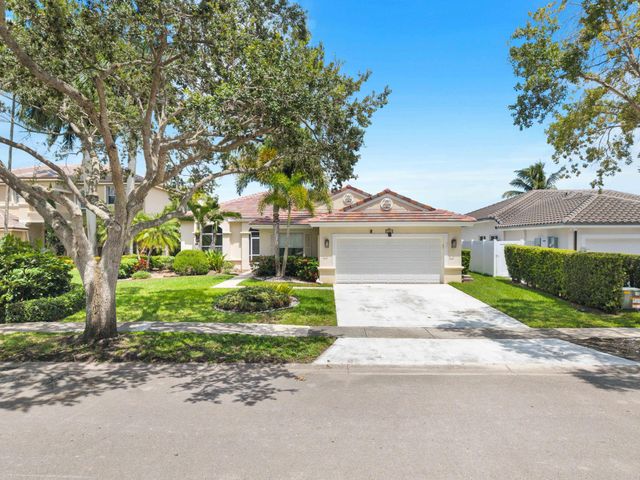 2325 NW 186th Avenue, Pembroke Pines, FL 33029