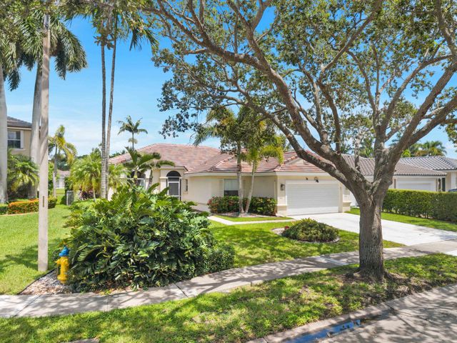 2325 NW 186th Avenue, Pembroke Pines, FL 33029