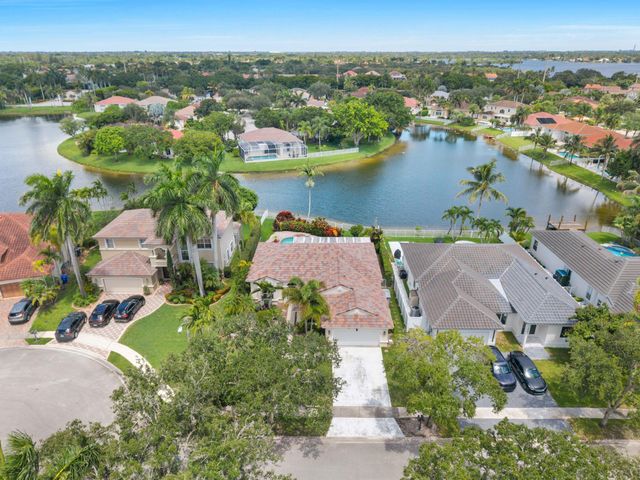 2325 NW 186th Avenue, Pembroke Pines, FL 33029