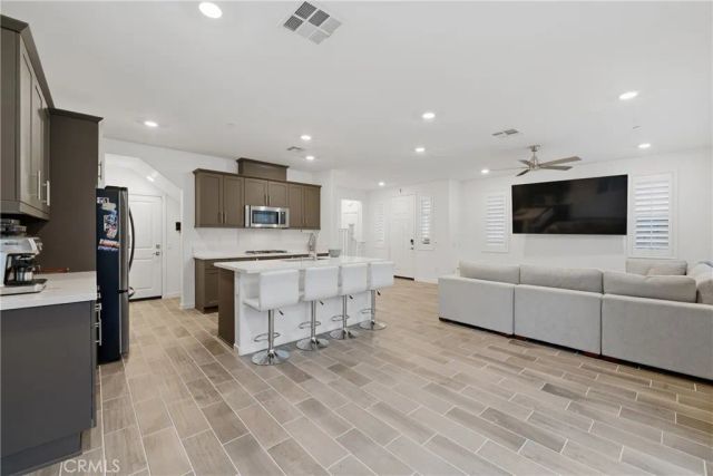 16281 Castello Lane 2, Fontana, CA 92336