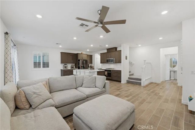 16281 Castello Lane 2, Fontana, CA 92336