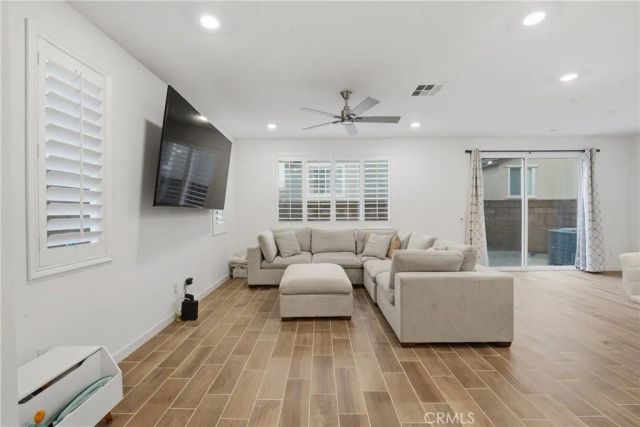 16281 Castello Lane 2, Fontana, CA 92336