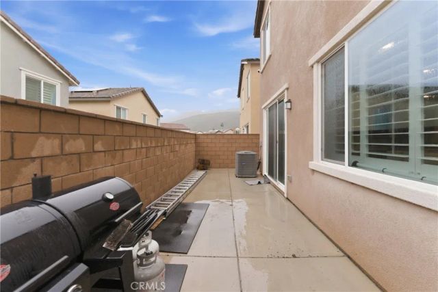 16281 Castello Lane 2, Fontana, CA 92336