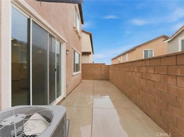 16281 Castello Lane 2, Fontana, CA 92336