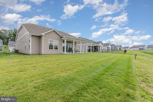 316 QUIET CREEK DR, Gettysburg, PA 17325