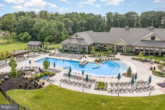 316 QUIET CREEK DR, Gettysburg, PA 17325