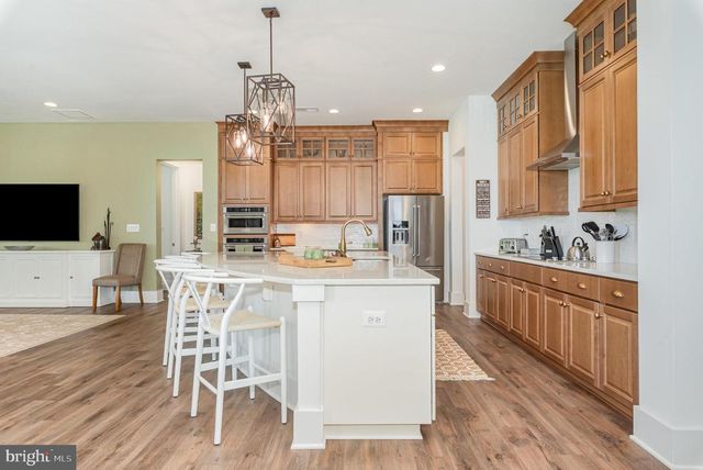 316 QUIET CREEK DR, Gettysburg, PA 17325