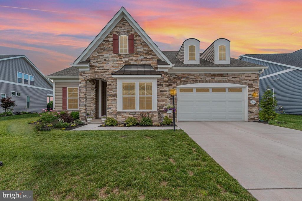 316 QUIET CREEK DR, Gettysburg, PA 17325