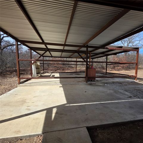 285 Montgomery Road, Mineral Wells, TX 76067