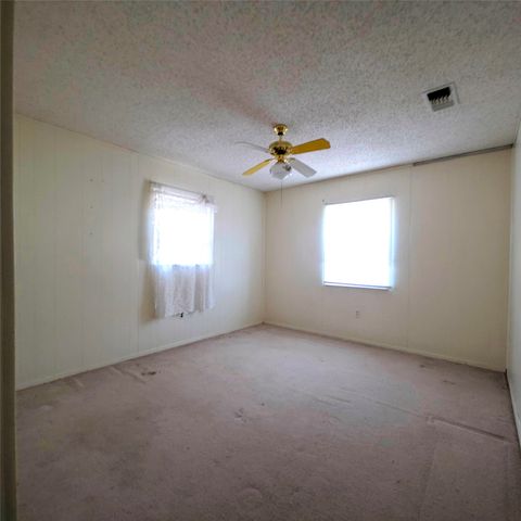 285 Montgomery Road, Mineral Wells, TX 76067