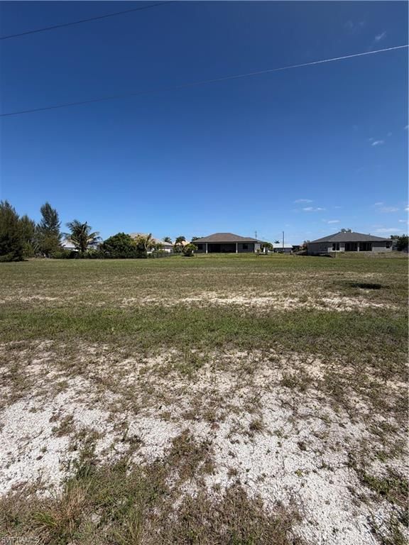 Image 2 of property listing at 4227 NW 25th TER, Cape Coral, FL 33993