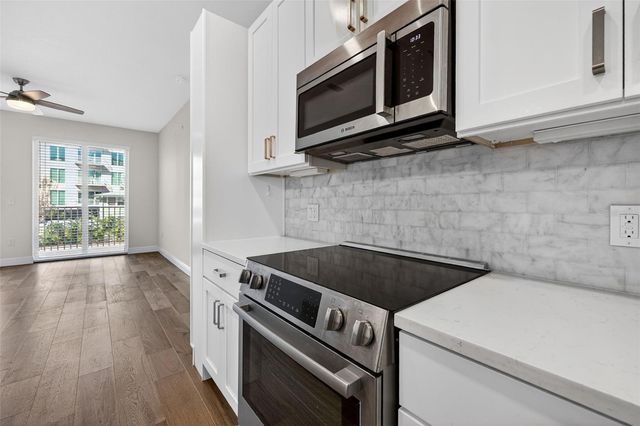 600 3RD AVENUE S 203, St Petersburg, FL 33701