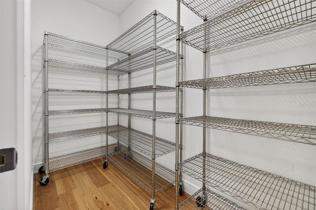 600 3RD AVENUE S 203, St Petersburg, FL 33701