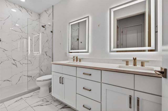 600 3RD AVENUE S 203, St Petersburg, FL 33701