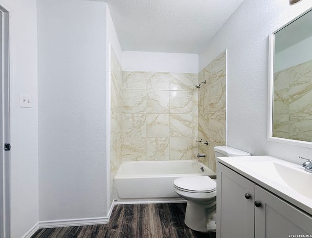 4135 SUNRISE CREEK DR, San Antonio, TX 78244