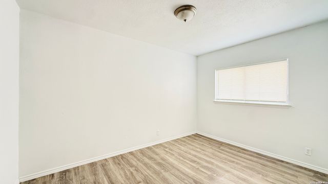 4135 SUNRISE CREEK DR, San Antonio, TX 78244