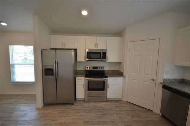 2225 CARVER AVENUE, Fort Myers, FL 33916