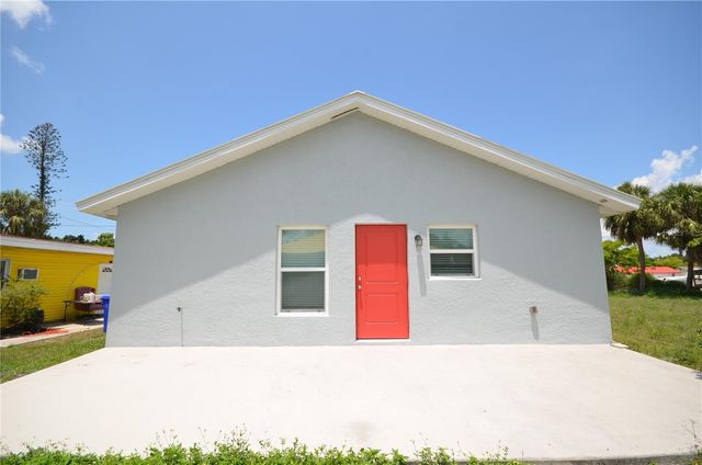 2225 CARVER AVENUE, Fort Myers, FL 33916