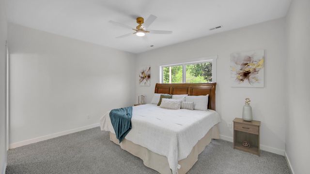 2865 Benton Street, Lake Station, IN 46405