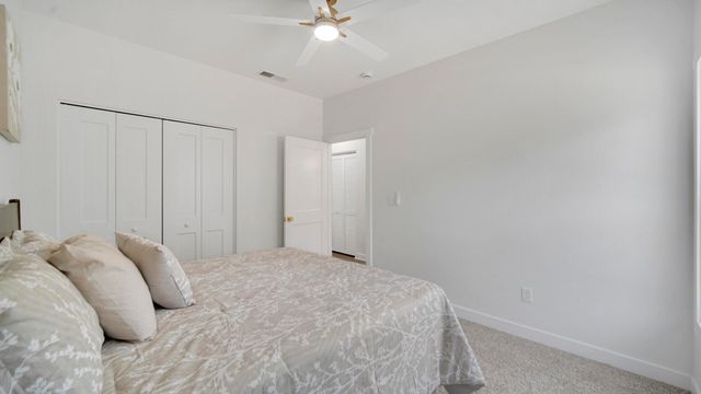 2865 Benton Street, Lake Station, IN 46405