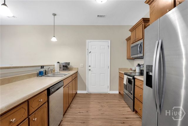 200 Wilson Avenue, Hinesville, GA 31313