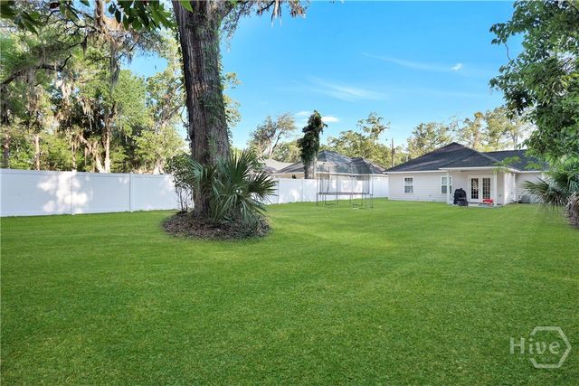 200 Wilson Avenue, Hinesville, GA 31313