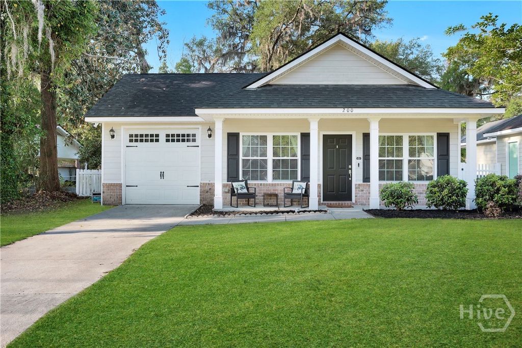 200 Wilson Avenue, Hinesville, GA 31313