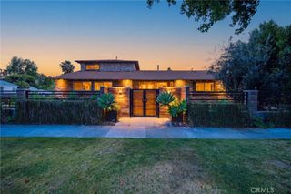 5237 Topanga Canyon, Woodland Hills, CA 91364