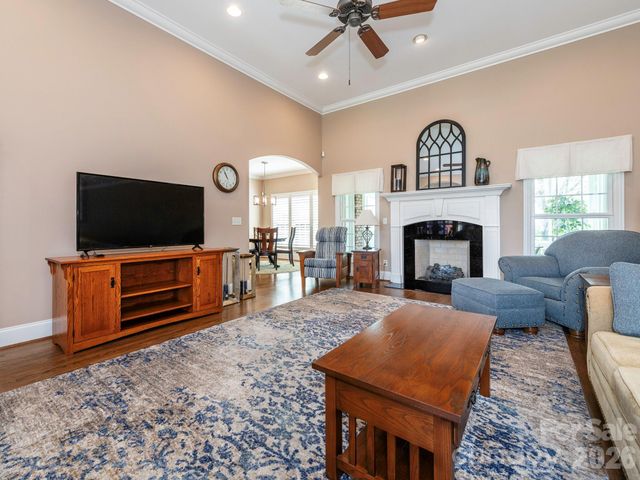 781 King Fredrick Lane SW 207, Concord, NC 28027