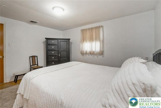 2125 West Fairview Street, Allentown City, PA 18104