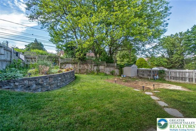 2125 West Fairview Street, Allentown City, PA 18104