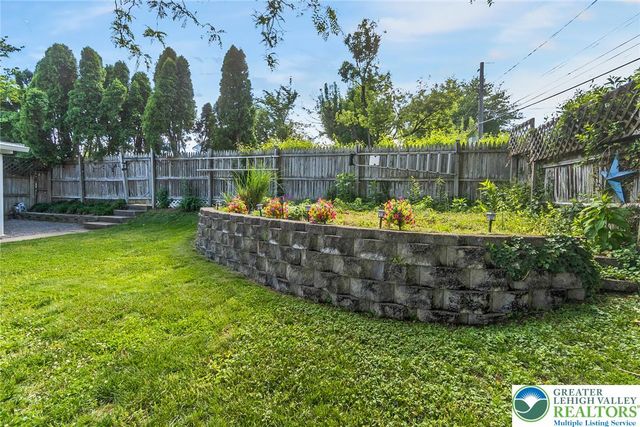 2125 West Fairview Street, Allentown City, PA 18104