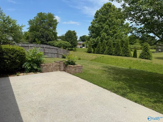 16774 Mulberry Lane, Athens, AL 35613