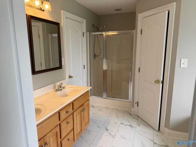16774 Mulberry Lane, Athens, AL 35613