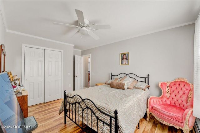 28 Inverell Drive, Toms River, NJ 08757