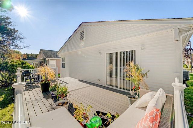 28 Inverell Drive, Toms River, NJ 08757