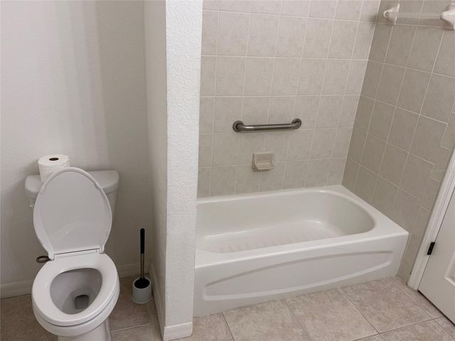 1802 TRIANO CIRCLE 1802, Venice, FL 34292