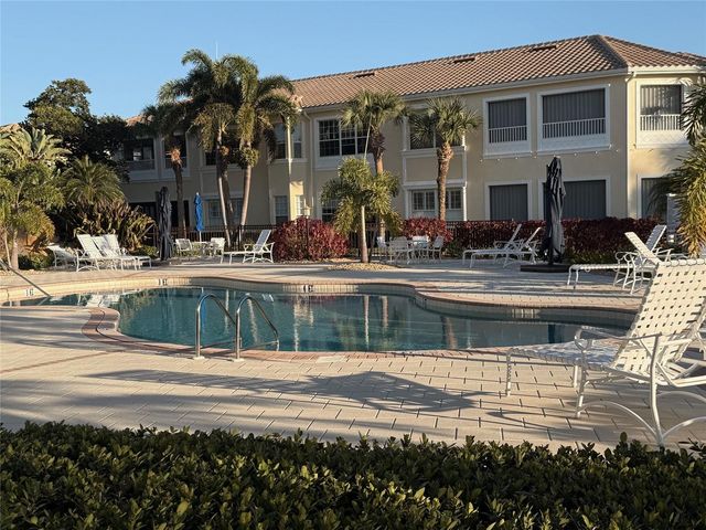 1802 TRIANO CIRCLE 1802, Venice, FL 34292