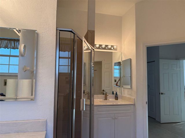 1802 TRIANO CIRCLE 1802, Venice, FL 34292