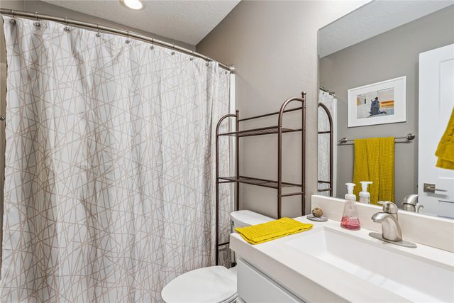 2325 SE 6th Street, Des Moines, IA 50315