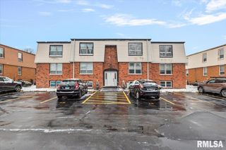 2651 W Lawrence Ave Apt 2B, Springfield, IL 62704