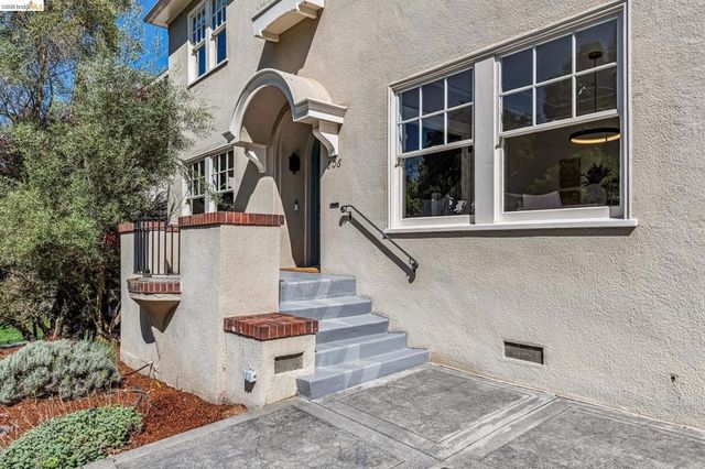 806 Mandana Blvd, Oakland, CA 94610