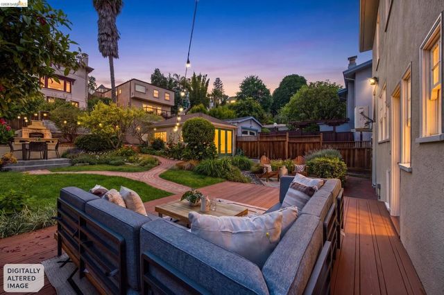 806 Mandana Blvd, Oakland, CA 94610