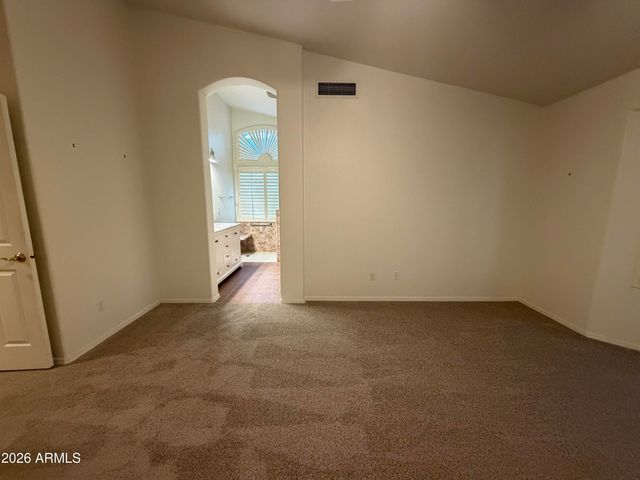 7925 W HARMONY Lane, Peoria, AZ 85382