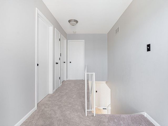 239 Carnoustie Court, Schererville, IN 46375