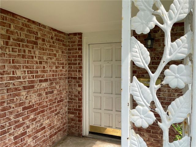 2100 Dee Avenue, Springdale, AR 72762