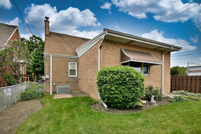 1620 N 73rd Court, Elmwood Park, IL 60707